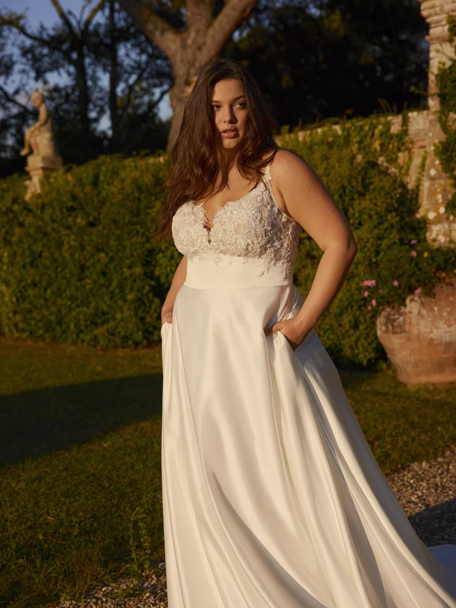 DREAMER-C-3 Modeca Braukleid bei Brautmoden Dolce Vita Hügelheim