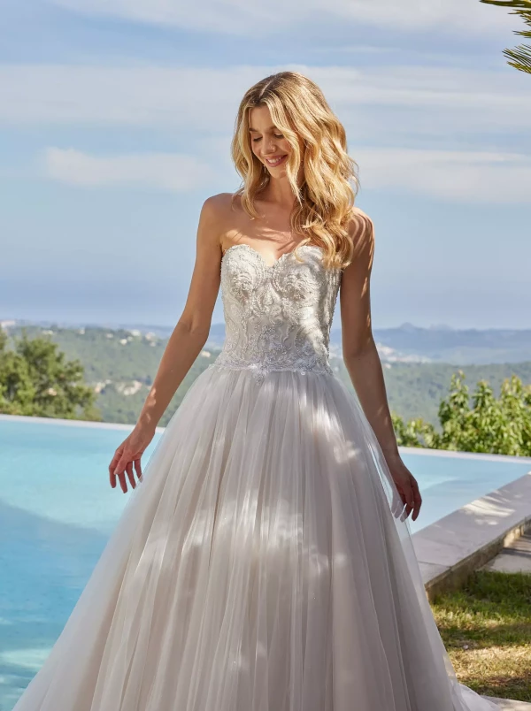 8127_Diane_Legrand_Brautmode_dolce-Vita_4