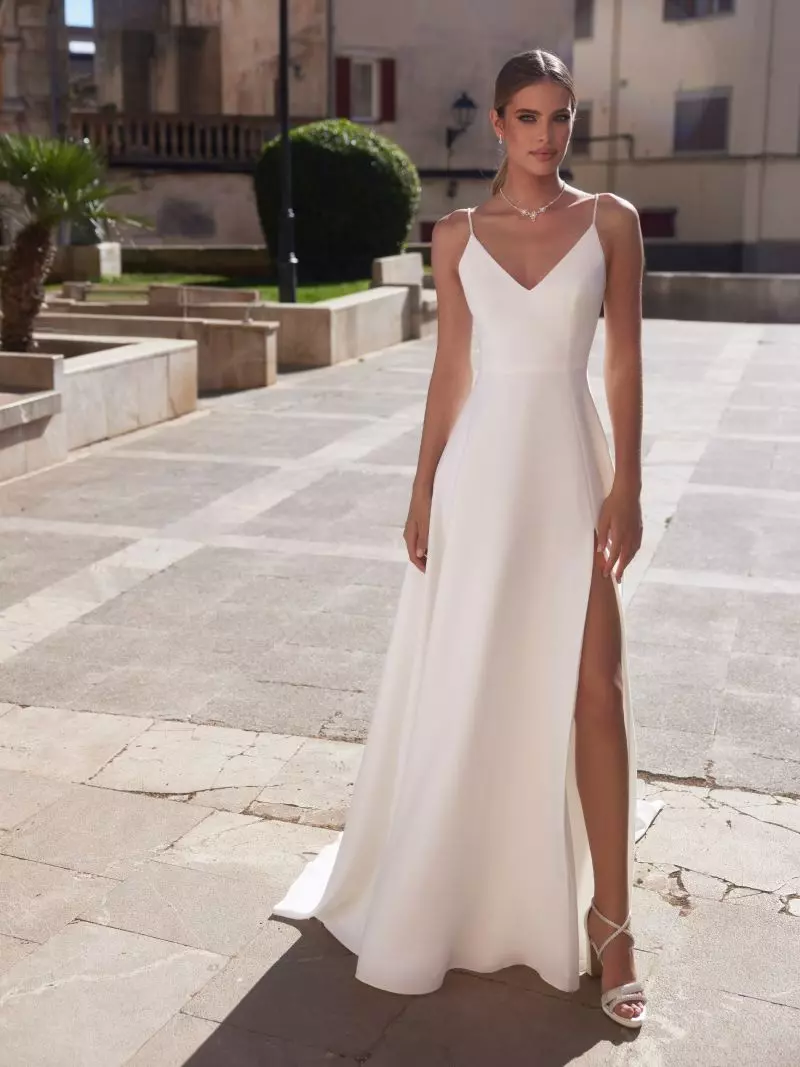 Adelina_Brautkleid_Bianco-Evento_Brautmode-Dolce-Vita_3