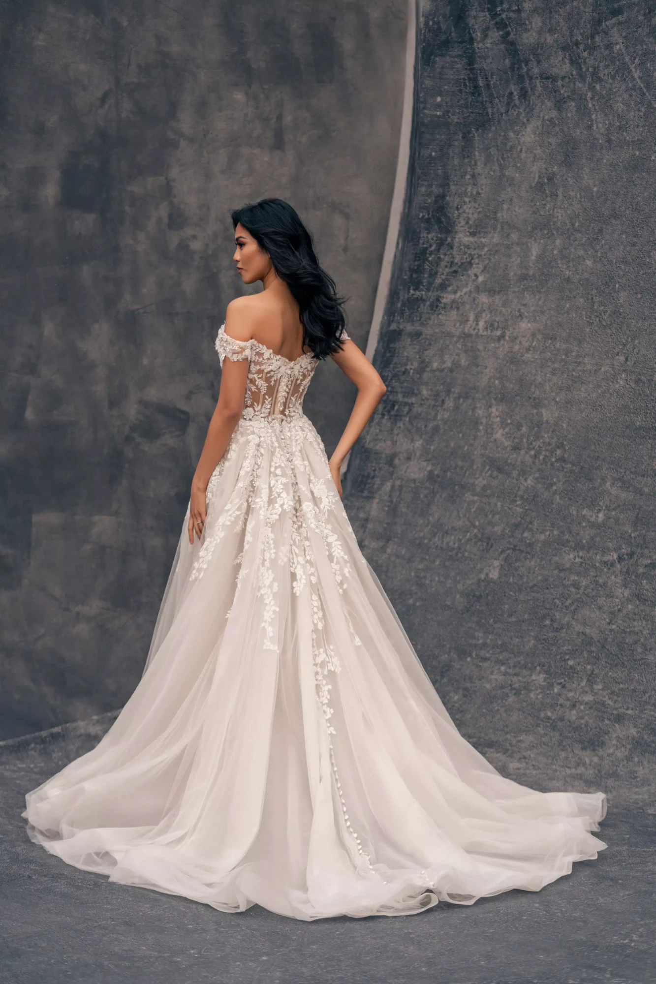 C705_Allure_Bridal_Brautmode-Dolce-Vita_3