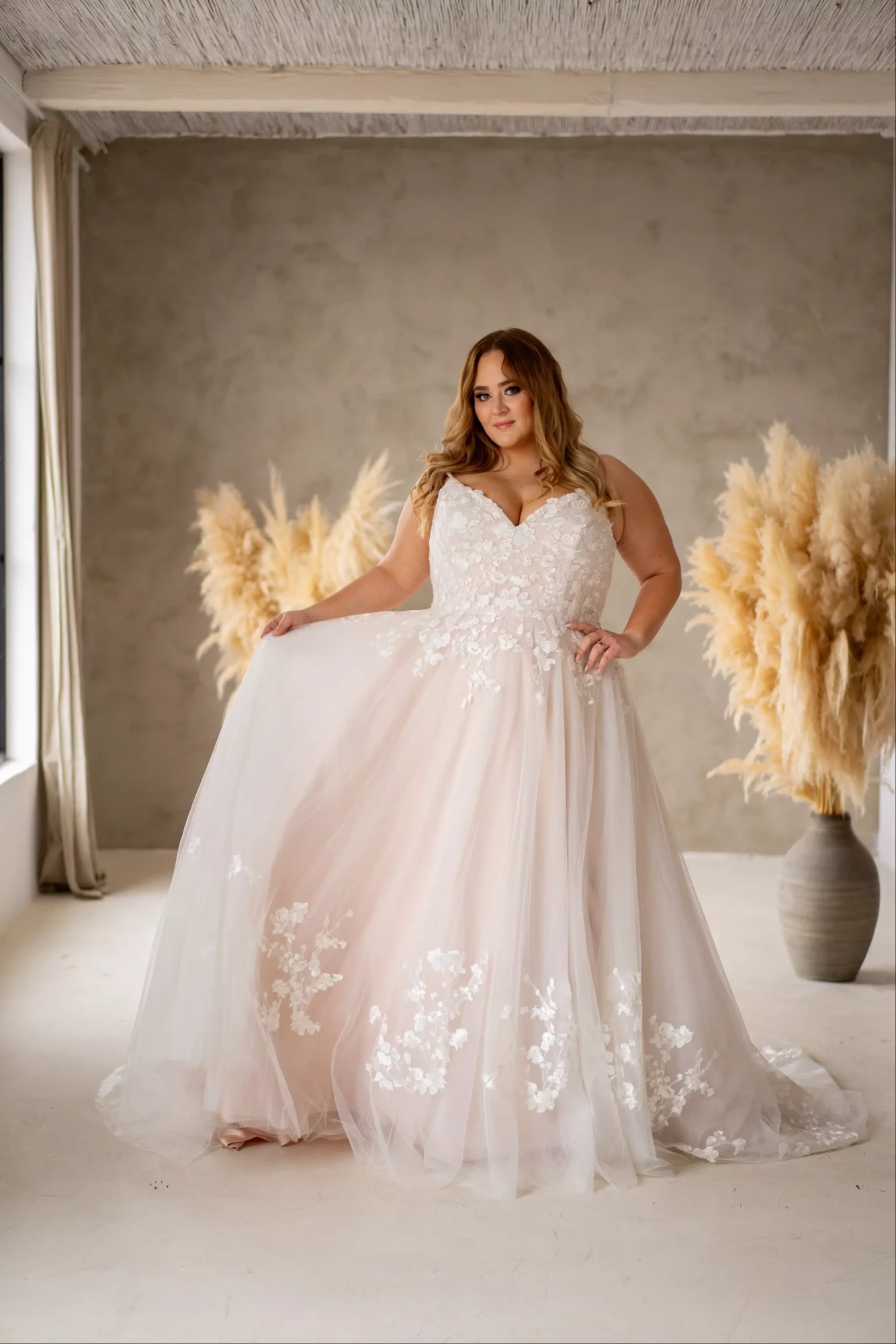 Lasabina_France_Brautmode-Dolce-Vita_2