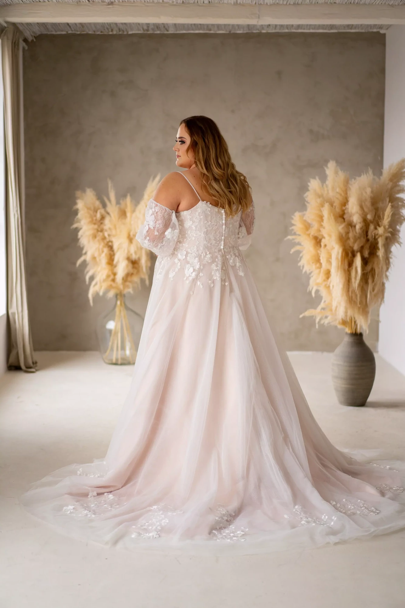 Lasabina_France_Brautmode-Dolce-Vita_4