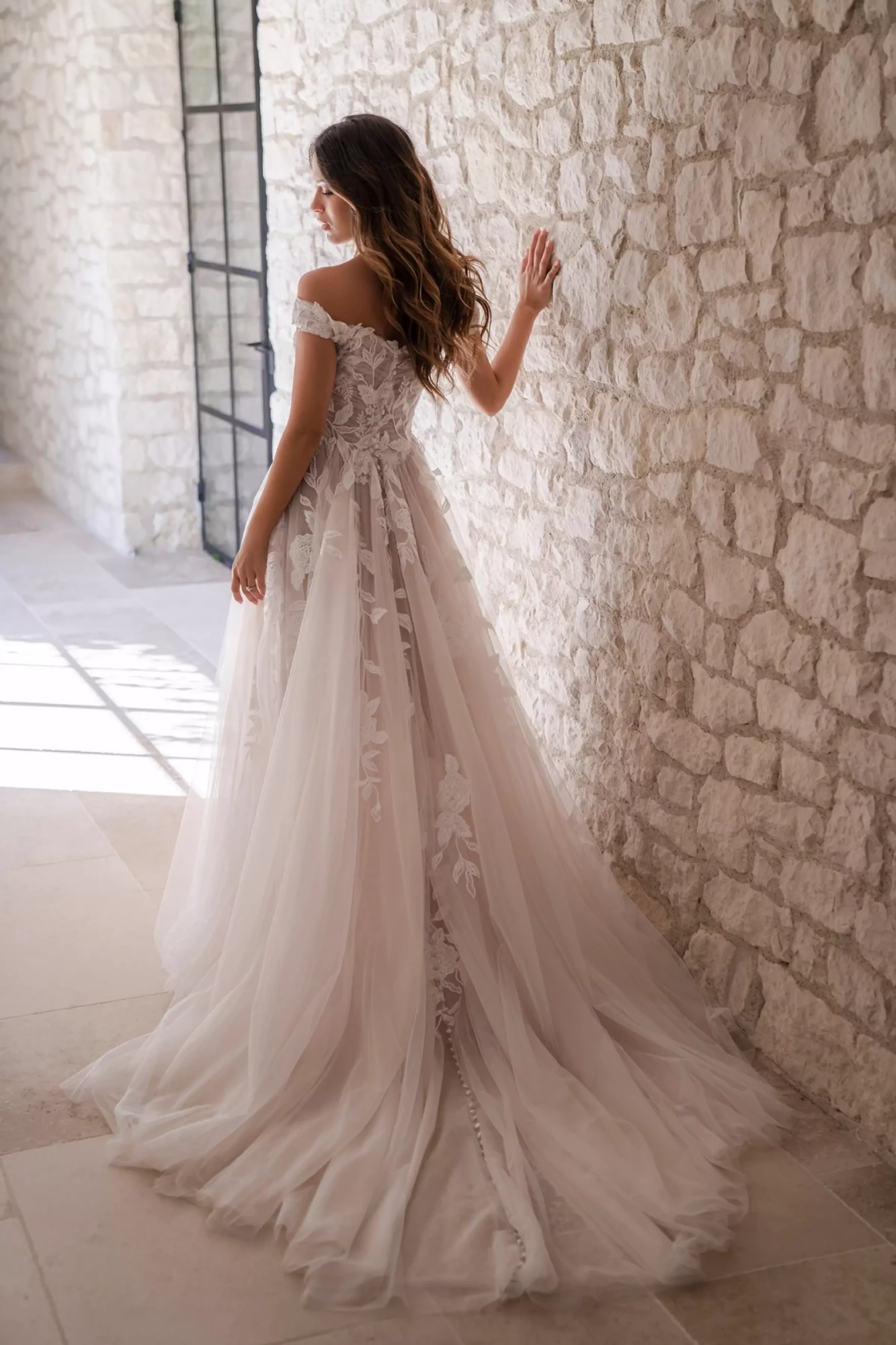 3603_Allure_Bridal_Brautmode-Dolce-Vita_2