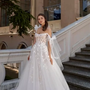 Evita-3396_Gabbiano_Brautmode-Dolce-vita