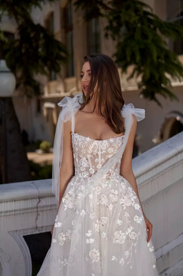 Evita-3396_Gabbiano_Brautmode-Dolce-vita_3