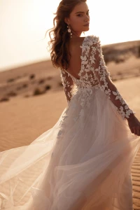 Farida_Dama-Couture_Brautmode-Dolce-Vita_03