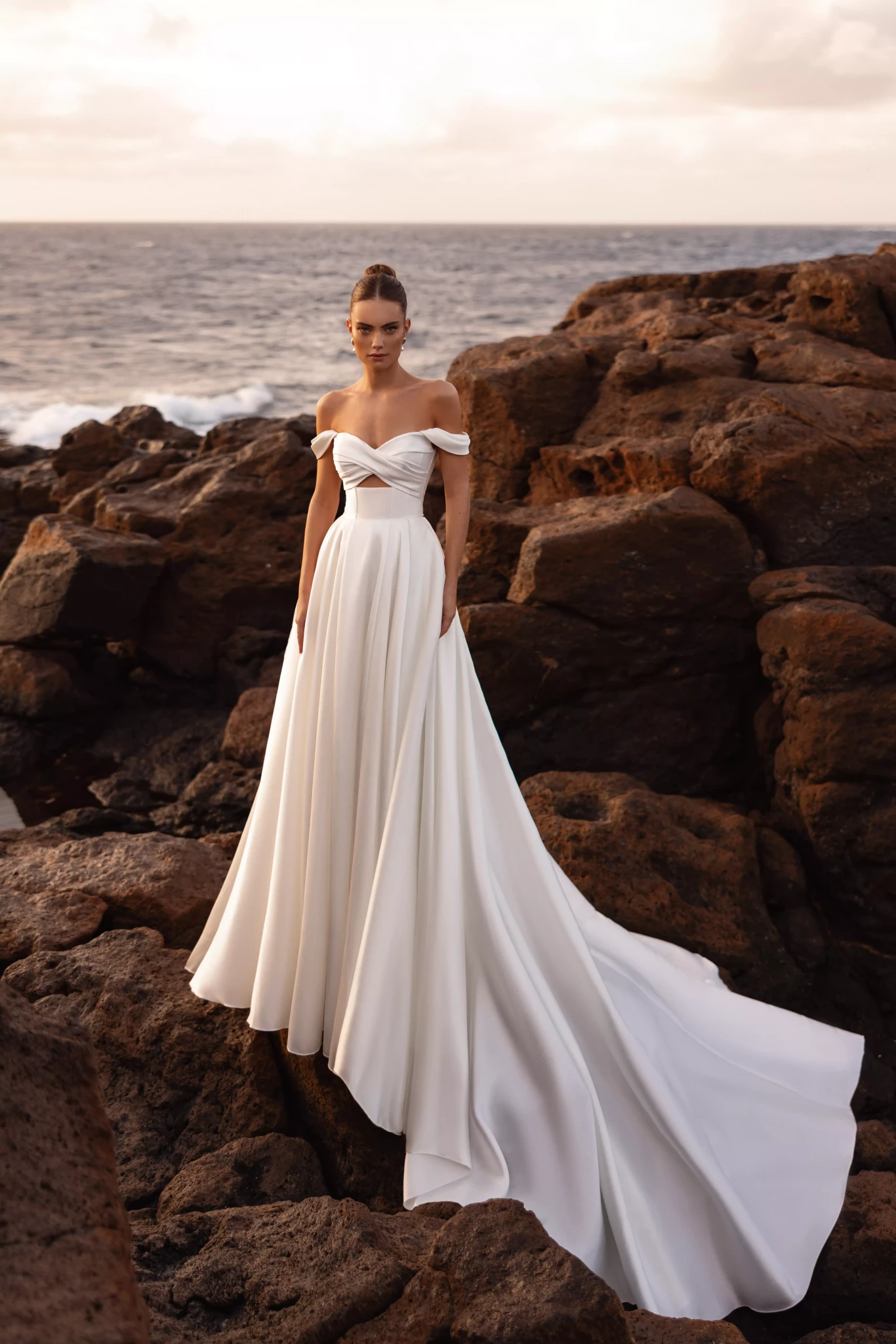 Fashion Haute Couture Brautkleid in Lörrach Dolce Vita Brautmoden