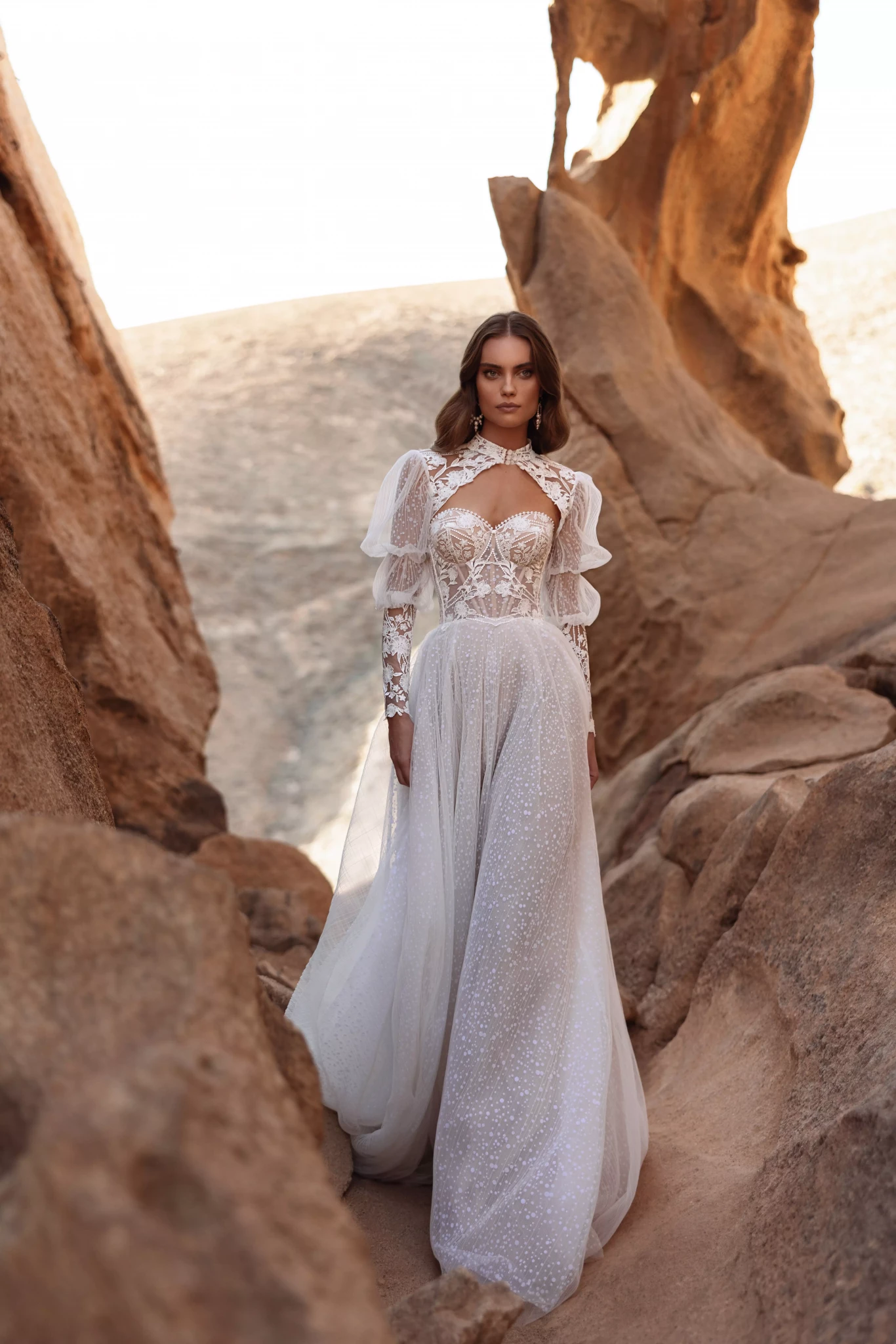 Oasis_Dama-Couture_Brautmode-Dolce-Vita_04