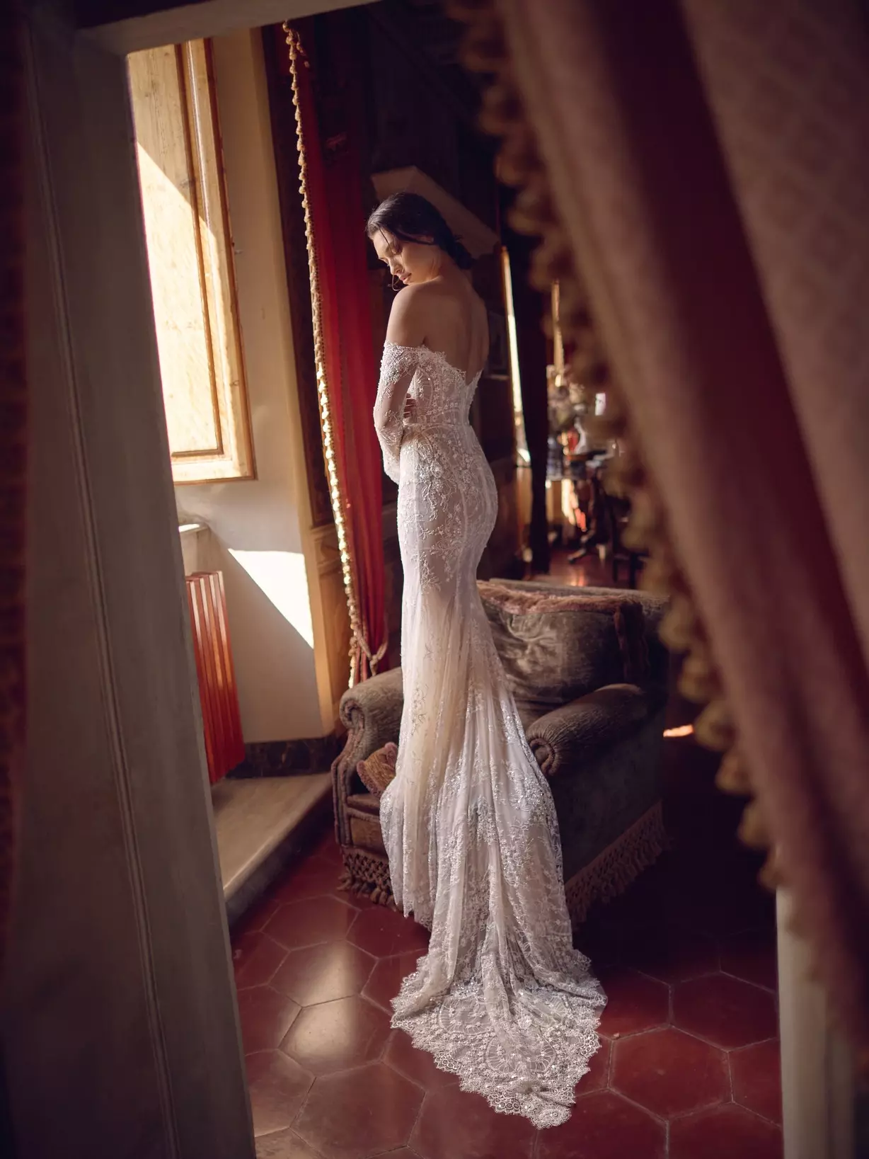 Triumph_wona-concepts_brautmode-dolcevita_04